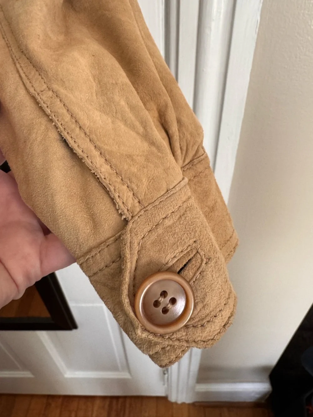 Vintage Wilson’s Buttery-Soft Suede Button-Front Jacket - Tan Size Small - Picture 6 of 7